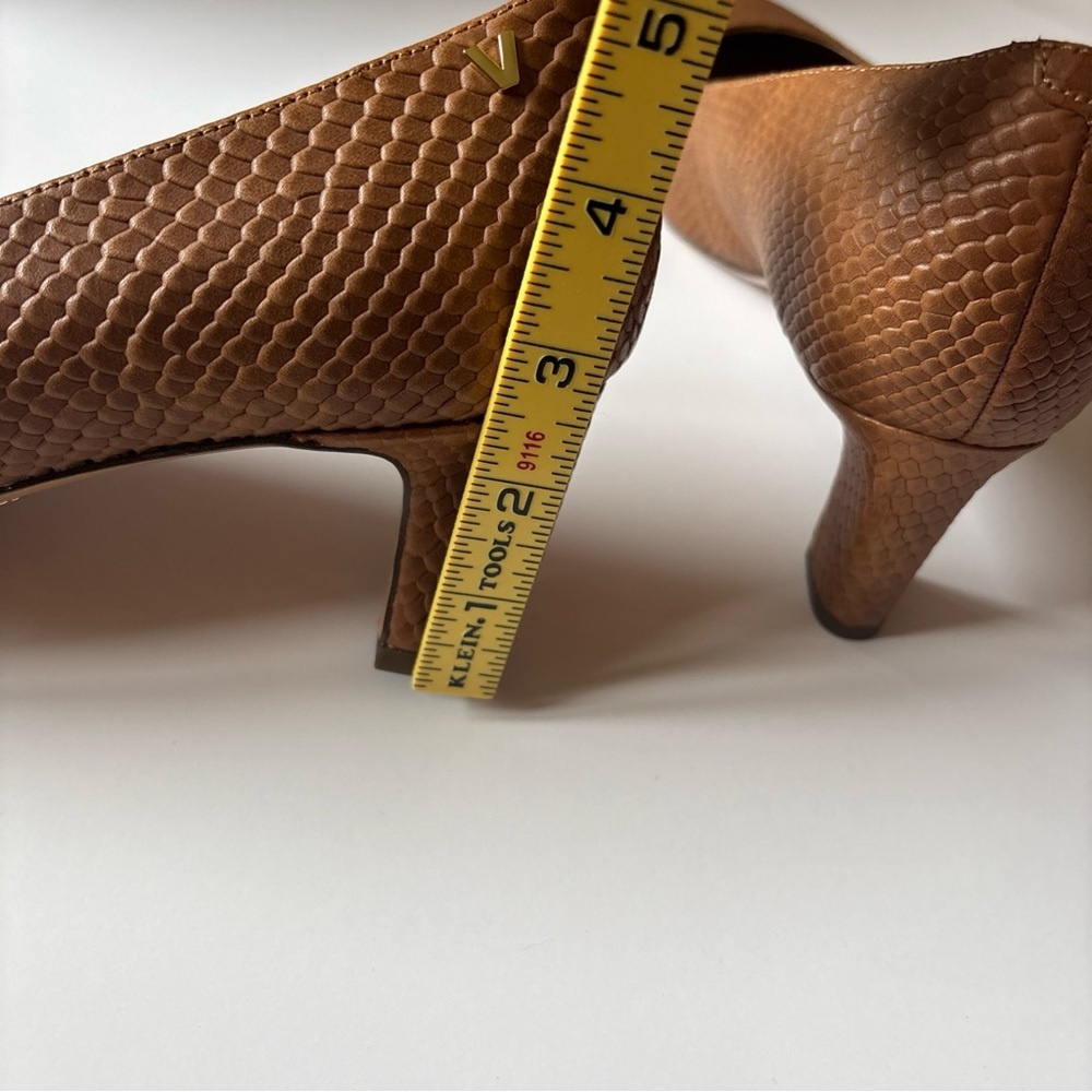 Vionic Women's Madison Mia Brown Snakeskin Embossed Heels Womens 9.5 NWOT - Picture 10 of 10